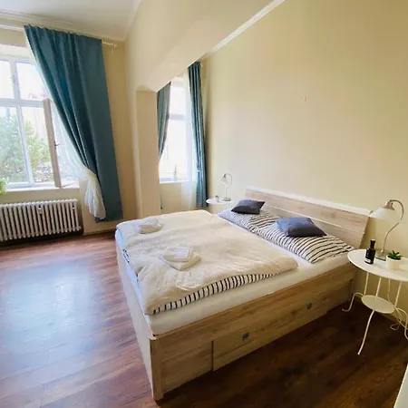 Apartman Diana Karlovy Vary Exterior photo